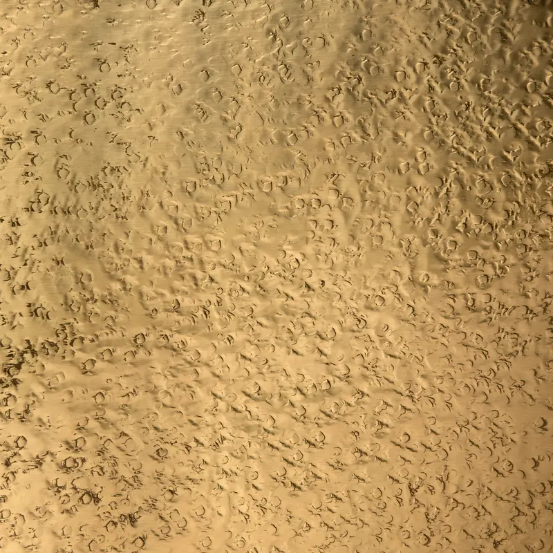 Brass swatch: hammered champagne