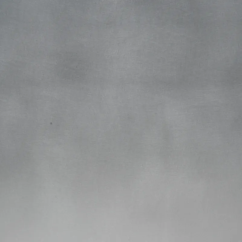 Aluminum swatch: smooth brushed